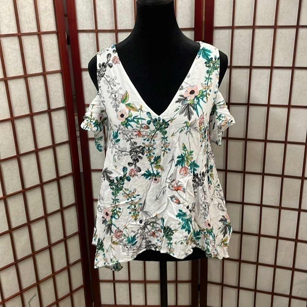 ANNA Women's Floral Open Shoulder Shirt Medium